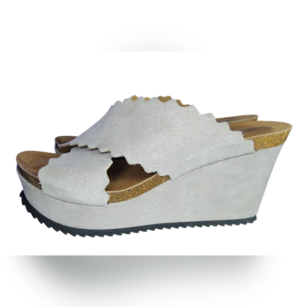 Chocolat Blu Natural Wedge Cross Strap Sandals, Womens 39 EU (8-8.5 US) - Picture 2 of 11